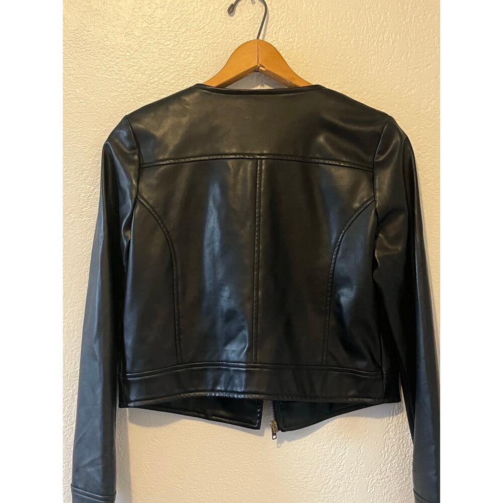 Womens Jack Faux Leather Crop Top Bomber Jacket with Gold Shoulder Studs Size M - Picture 4 of 7